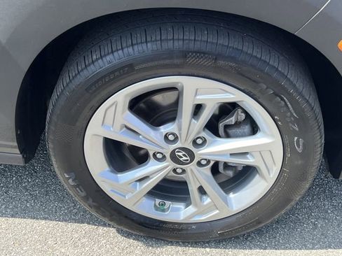 Certified 2023 Hyundai Kona SEL image 13