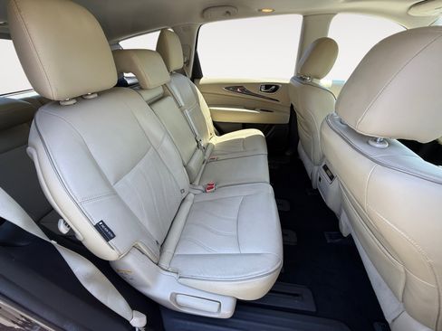 Used 2018 INFINITI QX60 FWD w/ Premium Plus Package image 18