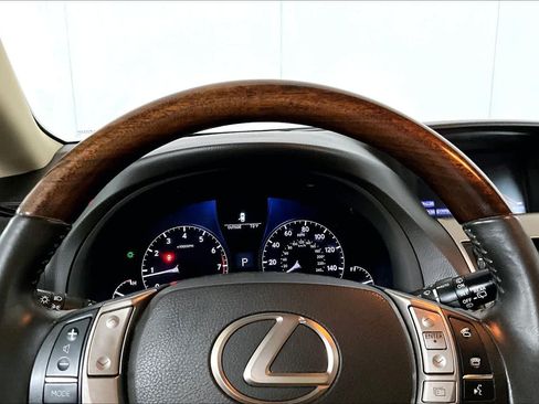 Used 2013 Lexus RX 350 AWD w/ Navigation Pkg image 26