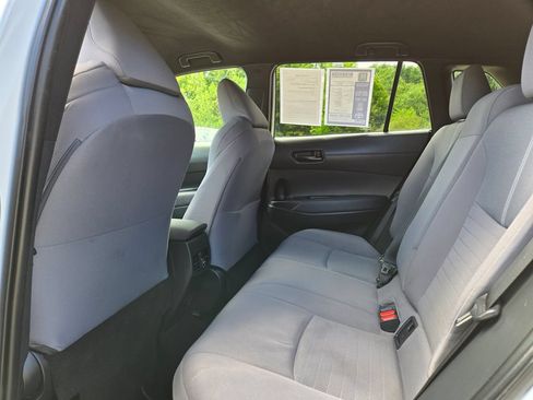 Used 2023 Toyota Corolla Cross AWD Hybrid image 14