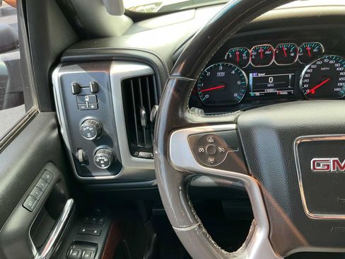Used 2017 GMC Sierra 2500 SLT AWD/4WD image 19