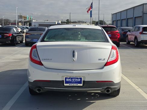 Used 2014 Lincoln MKS w/ Equipment Group 101A image 5
