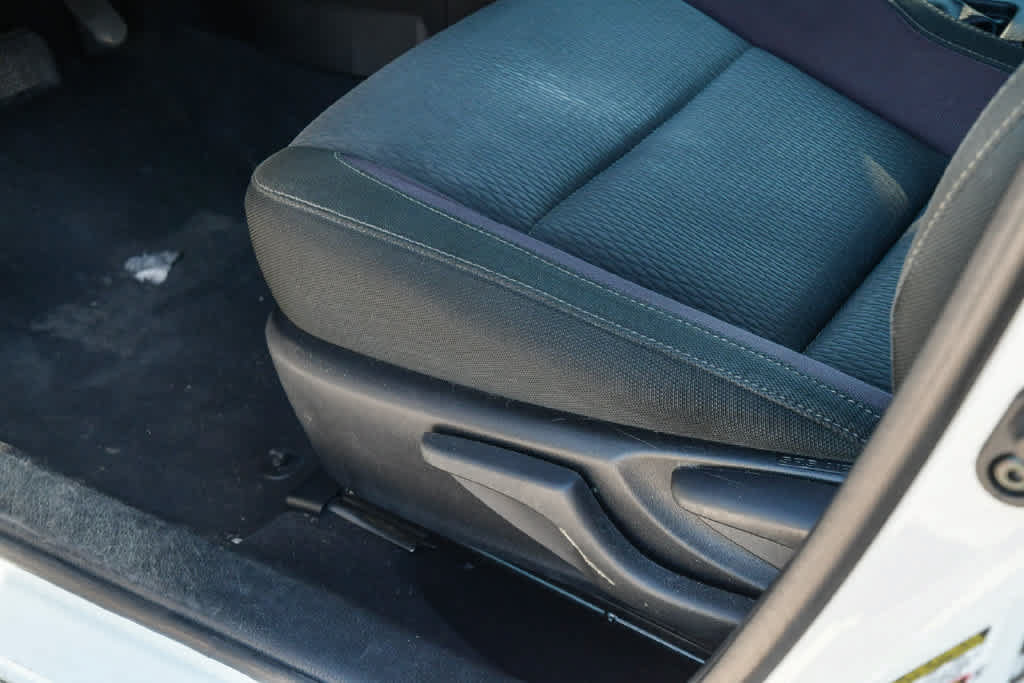 Used 2018 Toyota Corolla LE FWD image 25
