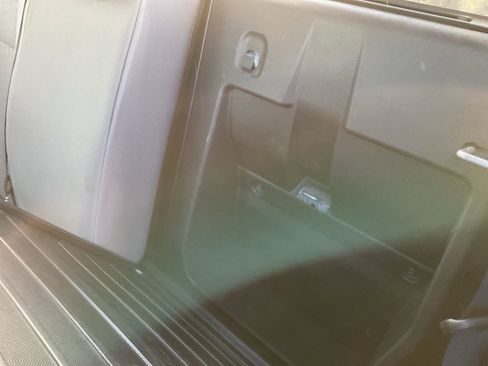 Used 2020 Toyota Tacoma SR image 20