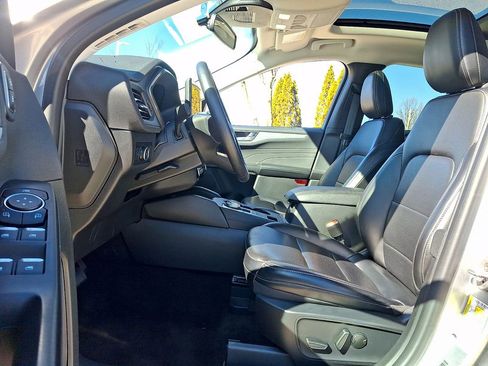 Used 2024 Ford Escape Platinum image 13