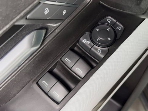 Used 2022 GMC Hummer EV Edition 1 w/ LPO, Illumination Package image 8