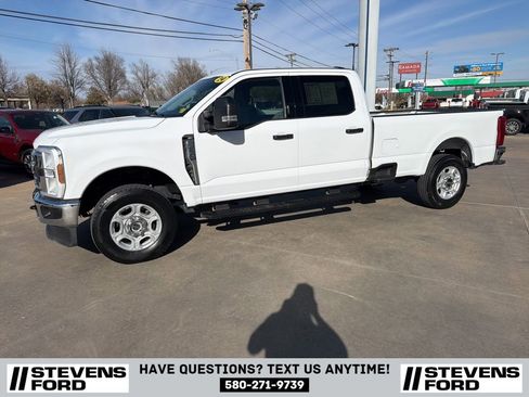 Used 2024 Ford F250 XLT AWD/4WD image 8