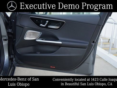 Used 2025 Mercedes-Benz C 300 Sedan image 18