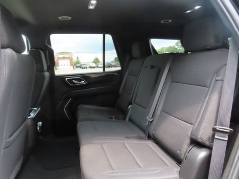 Used 2024 GMC Yukon SLE AWD/4WD image 22
