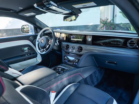 Used 2024 Rolls-Royce Spectre w/ Spectre Launch Package AWD/4WD image 2