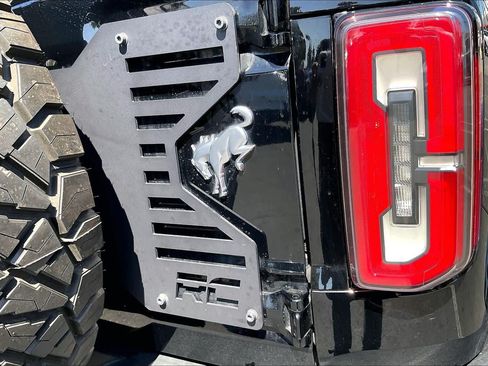 Used 2023 Ford Bronco Outer Banks AWD/4WD image 30