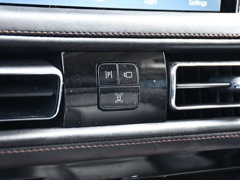 Used 2023 Lincoln Aviator Reserve w/ Jet Appearance Package AWD/4WD image 31