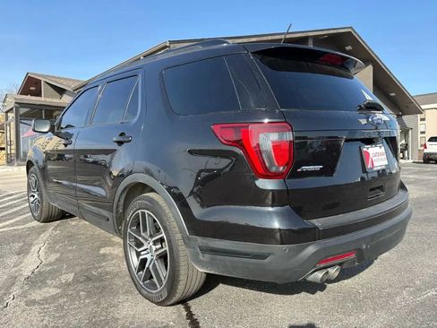 Used 2019 Ford Explorer Sport w/ Equipment Group 401A AWD/4WD image 3