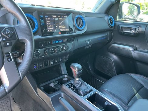 Used 2019 Toyota Tacoma TRD Pro w/ Desert Air Intake Package AWD/4WD image 33