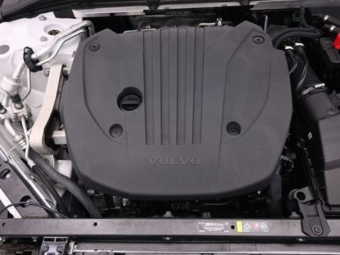Used 2023 Volvo S60 B5 Core w/ Climate Package FWD image 13
