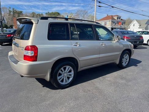 Used 2006 Toyota Highlander 4WD image 3