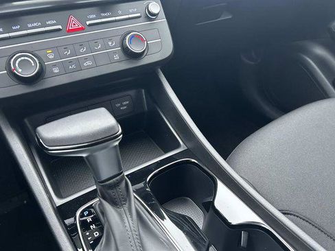 New 2026 Hyundai Tucson SE image 10