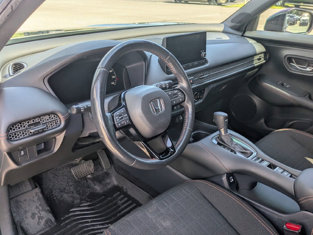Used 2023 Honda HR-V Sport image 33