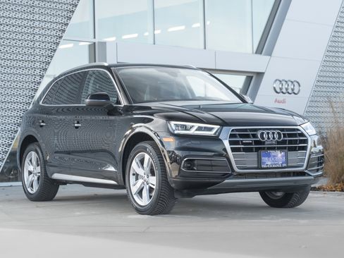 Used 2019 Audi Q5 Prestige image 1