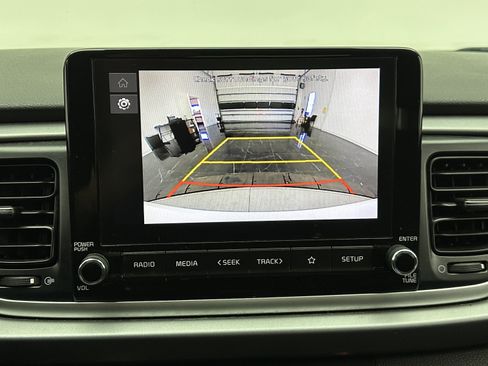 Used 2023 Kia Rio S w/ Technology Package image 16