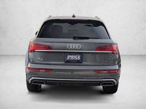 Certified 2023 Audi Q5 2.0T Premium w/ Convenience Package image 5