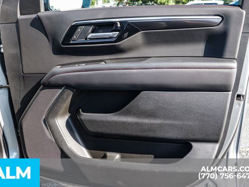 Used 2025 Chevrolet Suburban RST image 49