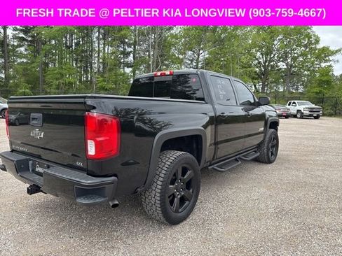 Used 2018 Chevrolet Silverado 1500 LTZ Z71 w/ Realtree Edition image 6