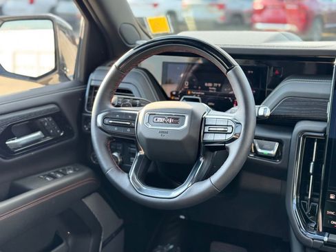 Certified 2026 GMC Yukon AT4 Ultimate AWD/4WD image 13
