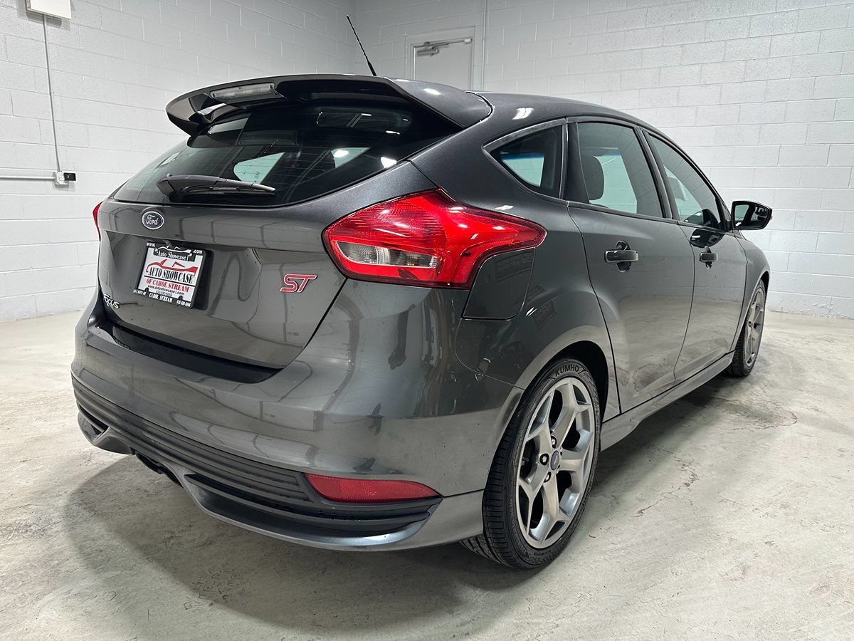 Used 2016 Ford Focus ST FWD image 6