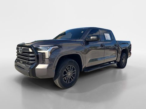Used 2023 Toyota Tundra SR AWD/4WD image 7