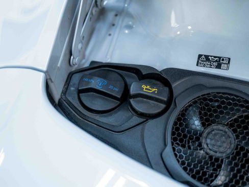 Used 2024 Porsche 911 Carrera GTS image 85