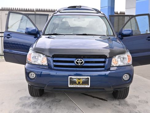 Used 2005 Toyota Highlander Limited AWD/4WD image 51