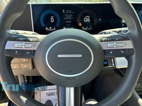 Used 2025 Hyundai Sonata SEL FWD image 26