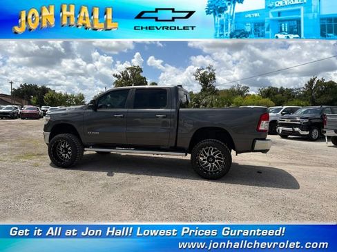 Used 2019 RAM 1500 Big Horn AWD/4WD image 5