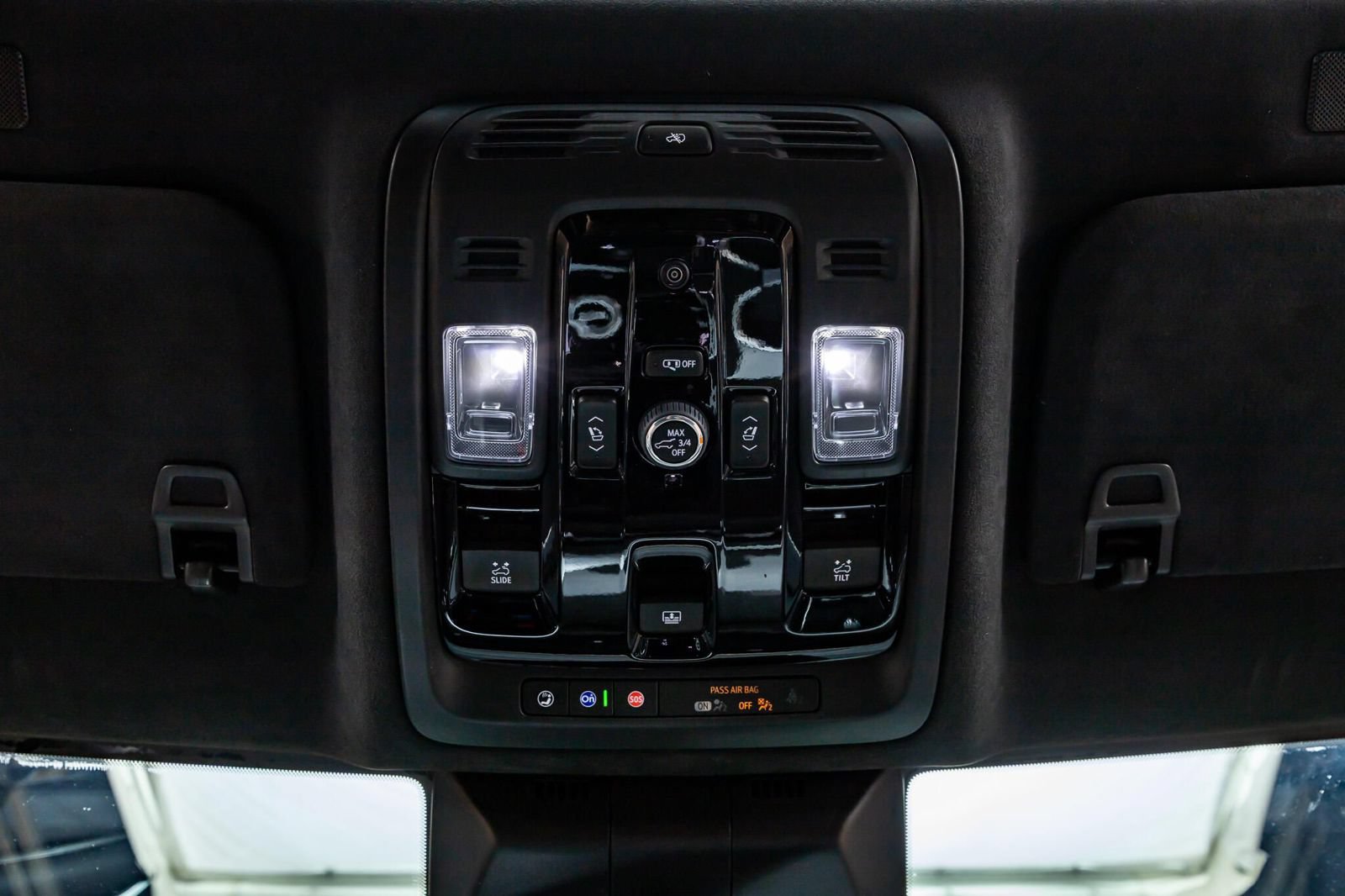 Used 2025 Cadillac Escalade V AWD/4WD image 26