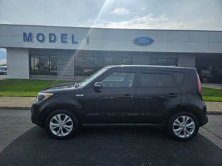 Used 2014 Kia Soul + FWD video 1