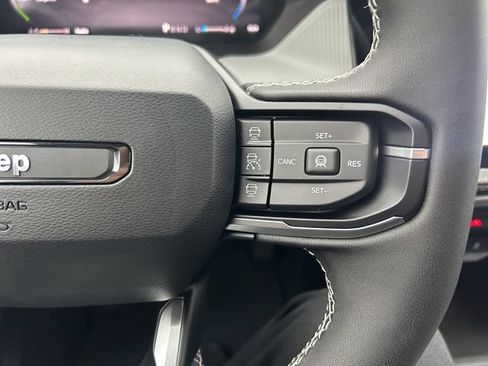 New 2026 Jeep Cherokee Limited AWD/4WD image 30