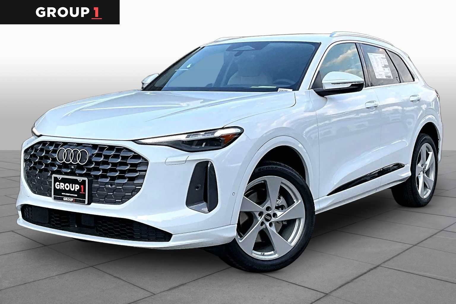 New 2026 Audi Q5 Premium Plus AWD/4WD image 1