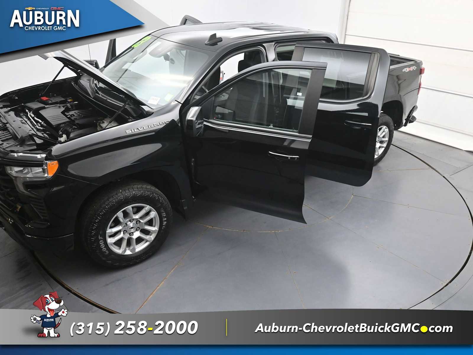 Used 2023 Chevrolet Silverado 1500 RST AWD/4WD image 36