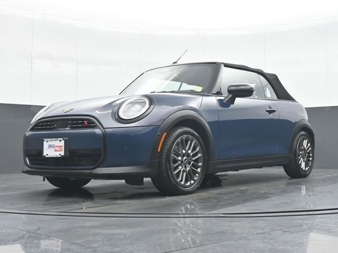 Used 2025 MINI Cooper S FWD image 26