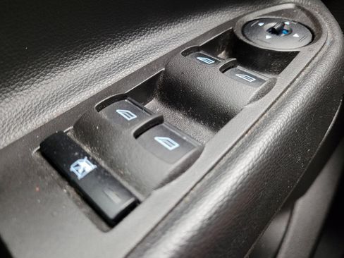 Used 2018 Ford Escape SEL FWD image 27