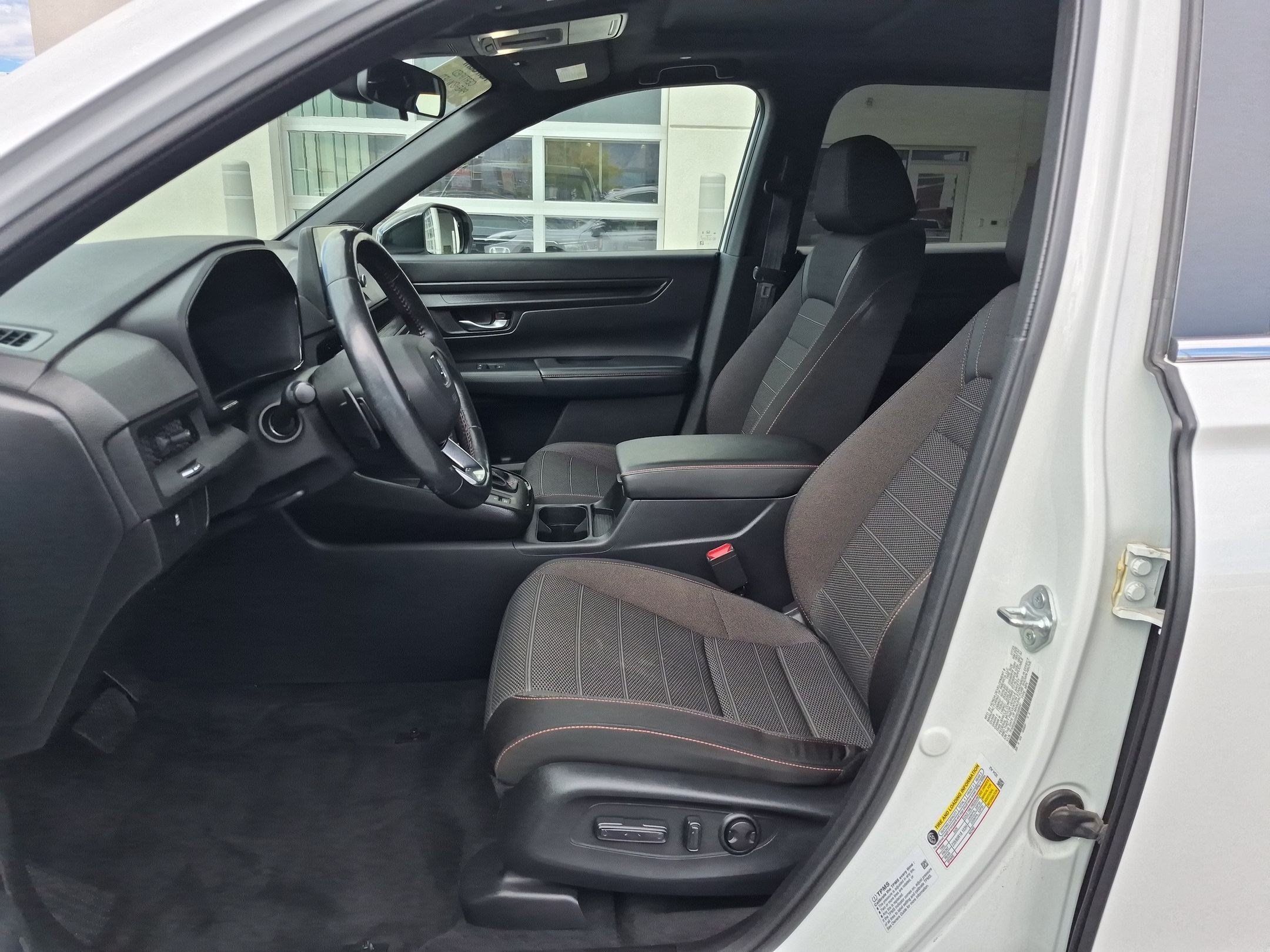 Used 2024 Honda CR-V Sport image 18