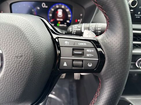 Used 2025 Acura ADX A-Spec image 16