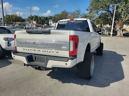 Used 2019 Ford F250 Limited w/ FX4 Off-Road Package image 13