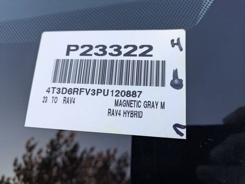 Used 2023 Toyota RAV4 Limited image 37