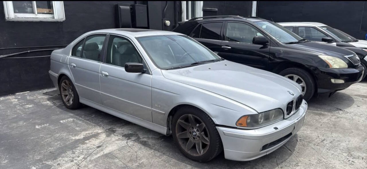 Used 2003 BMW 525i Sedan RWD image 2