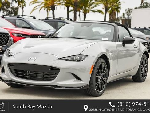 New 2026 MAZDA MX-5 Miata Club w/ Interior Package RWD image 3