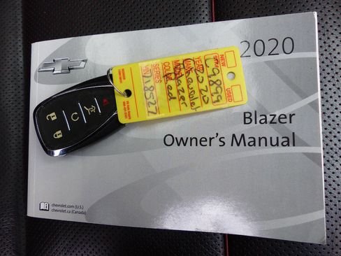 Used 2020 Chevrolet Blazer RS AWD/4WD image 45