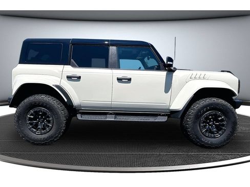 Used 2025 Ford Bronco Raptor AWD/4WD image 14