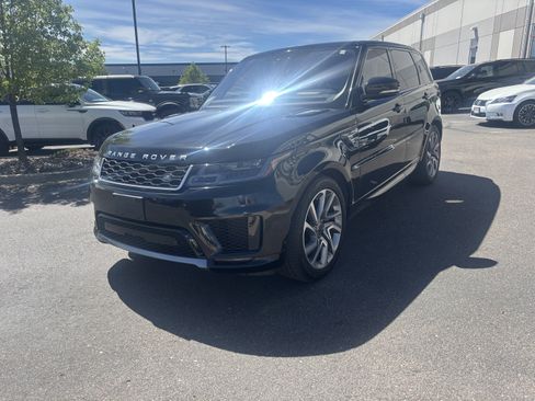 Used 2020 Land Rover Range Rover Sport HSE image 3